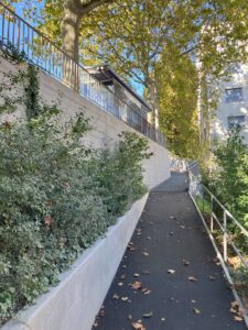 Passerelle revêtement résine étanchéité en résine synthétique sur passerelle